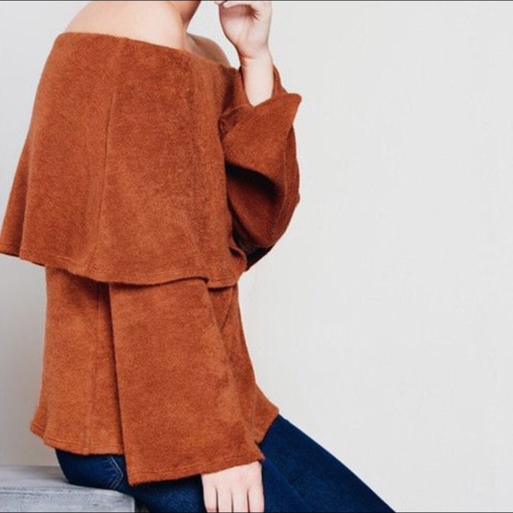 Boho Chic Folder sweater with flared sleeve